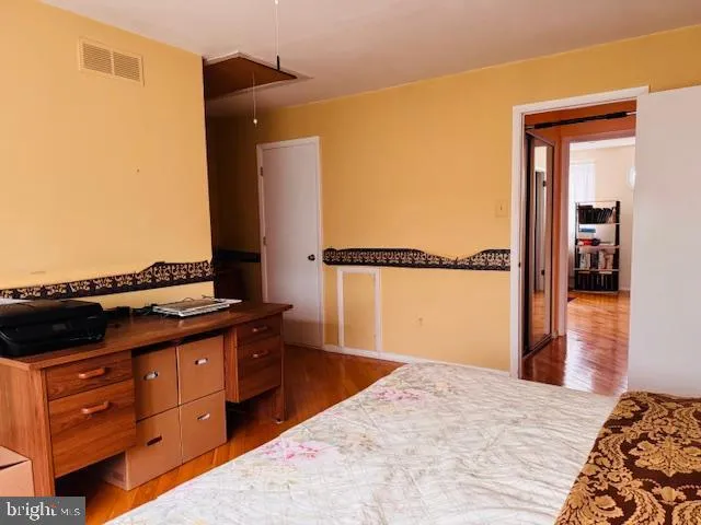 632 LONGFELLOW COURT Warminster, PA 18974
