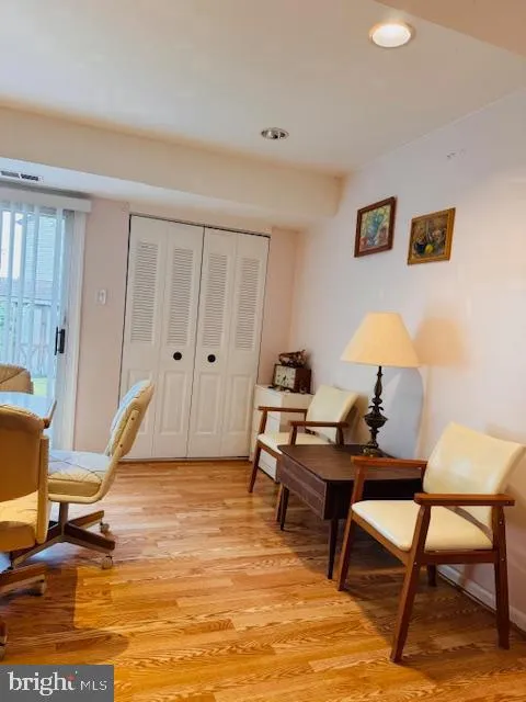632 LONGFELLOW COURT Warminster, PA 18974