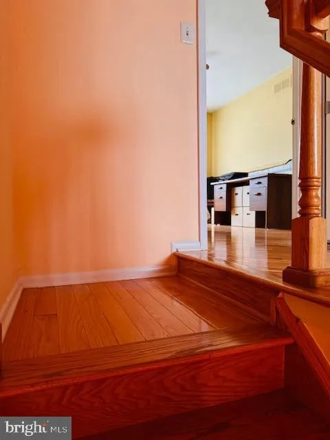 632 LONGFELLOW COURT Warminster, PA 18974