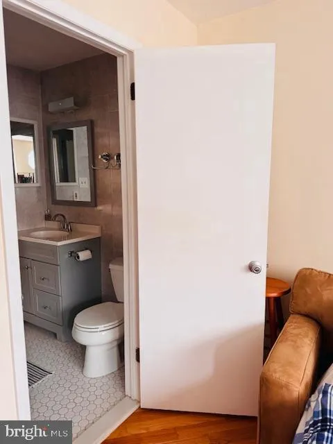 632 LONGFELLOW COURT Warminster, PA 18974