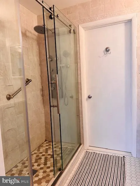 632 LONGFELLOW COURT Warminster, PA 18974