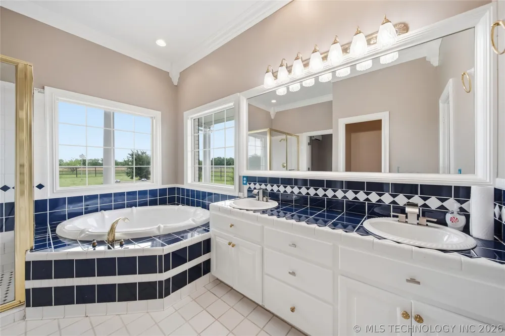2707 E 171st Street S Mounds, OK 74047