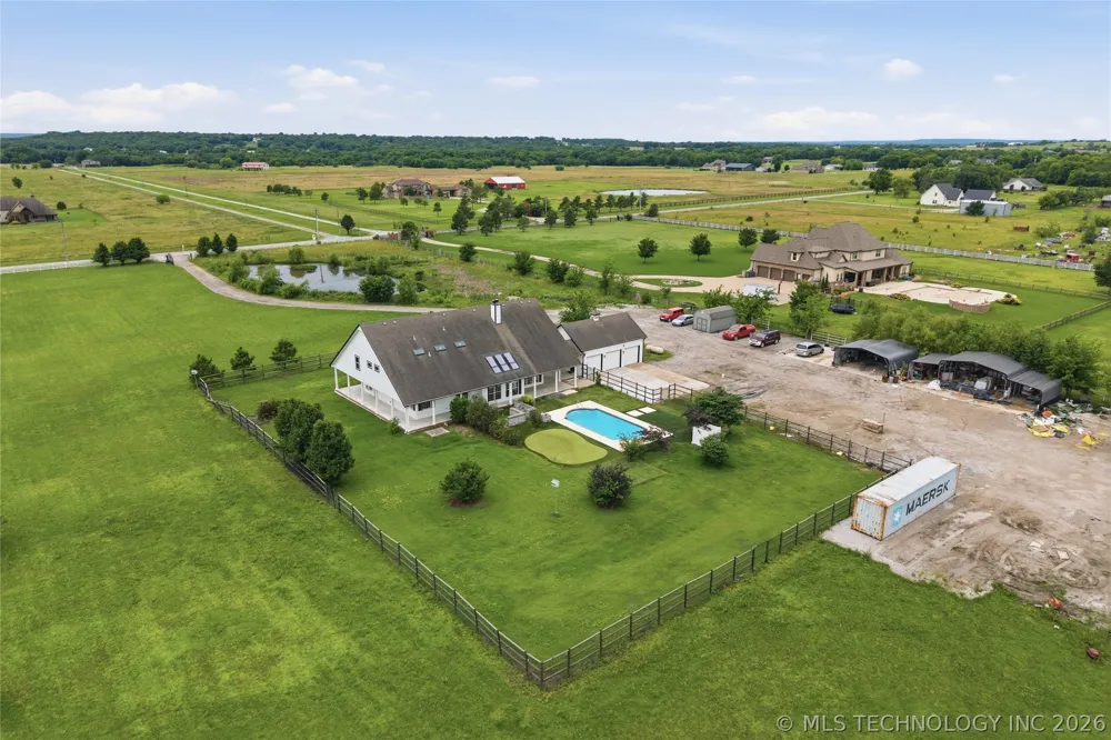 2707 E 171st Street S Mounds, OK 74047