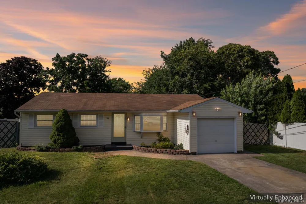 98 Rose Place Selden, NY 11784