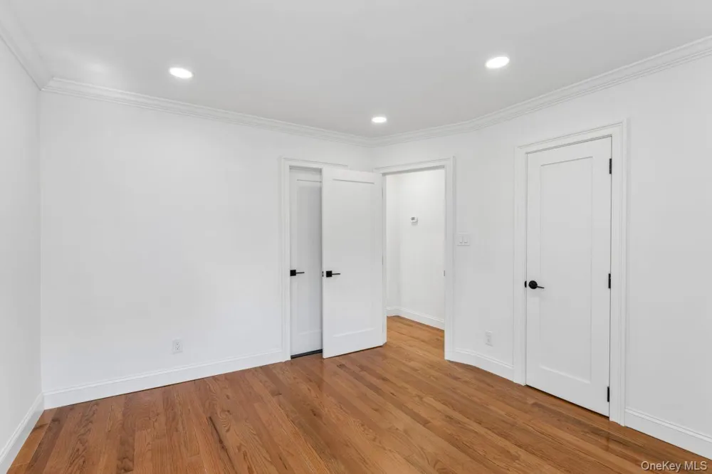 98 Rose Place Selden, NY 11784