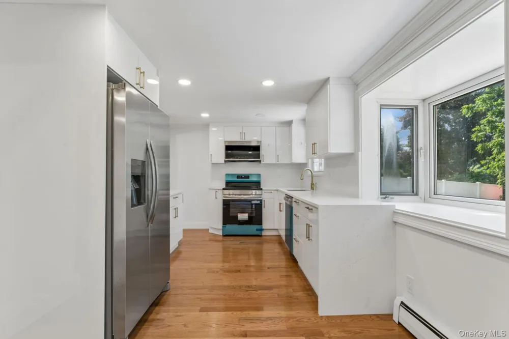 98 Rose Place Selden, NY 11784