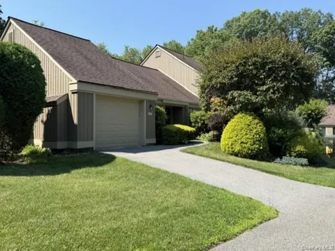 600 Heritage Hills #A