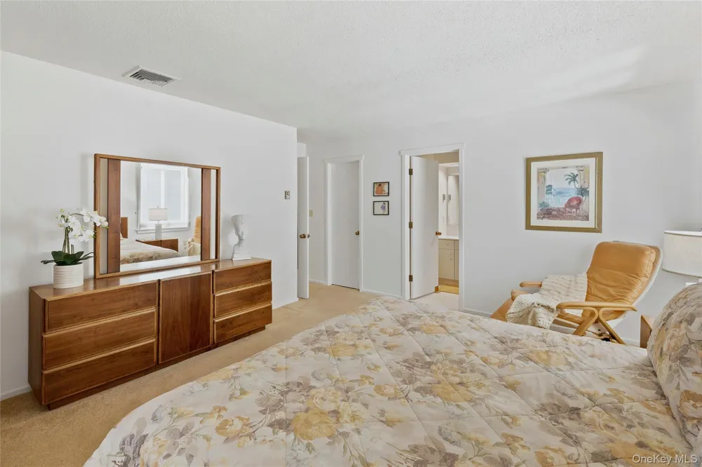 600 Heritage Hills #A Somers, NY 10589