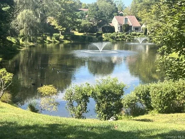 600 Heritage Hills #A Somers, NY 10589