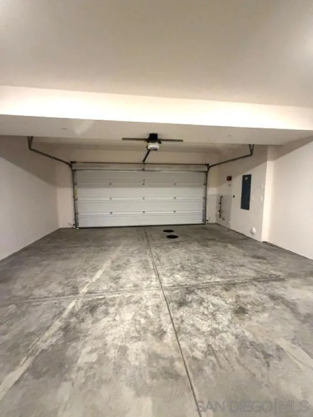 4731 Merida Way Oceanside, CA 92057