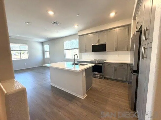 4731 Merida Way Oceanside, CA 92057