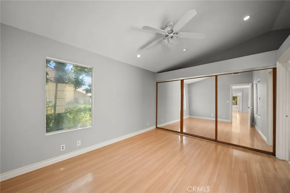 22935 Banyan #277 Saugus, CA 91390