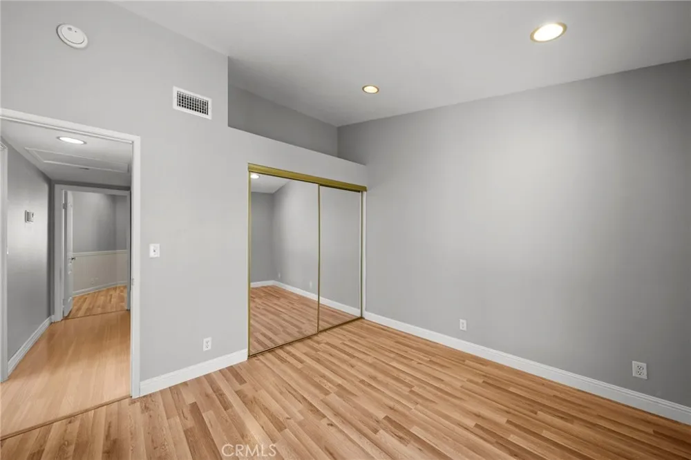 22935 Banyan #277 Saugus, CA 91390