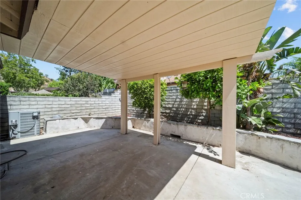 22935 Banyan #277 Saugus, CA 91390