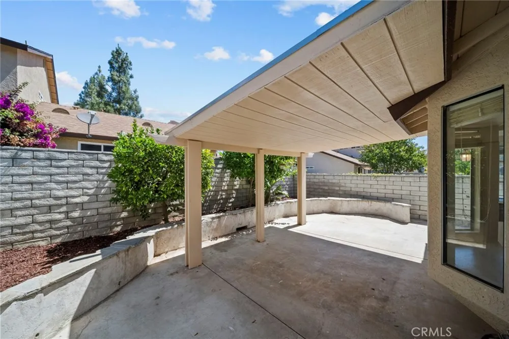 22935 Banyan #277 Saugus, CA 91390