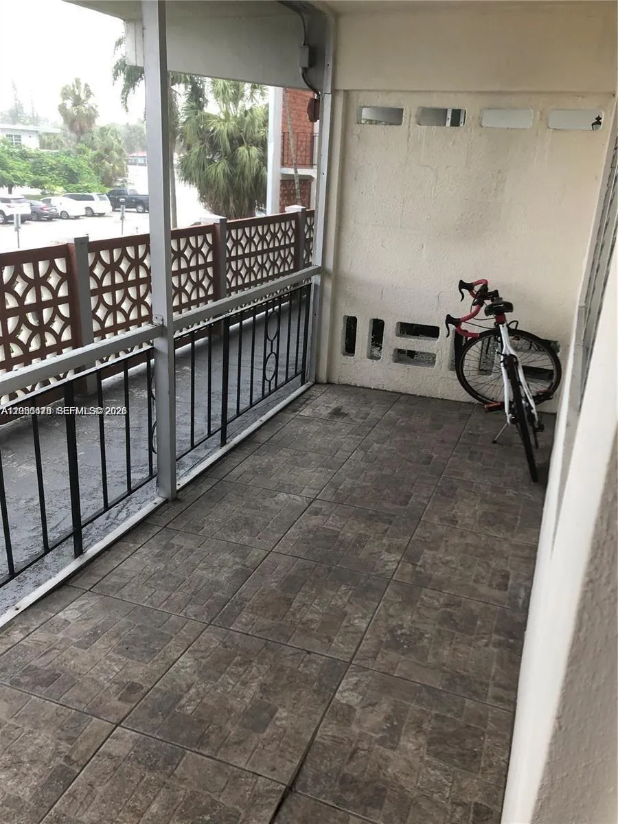 1430 NE 170th St #317 North Miami Beach, FL 33162