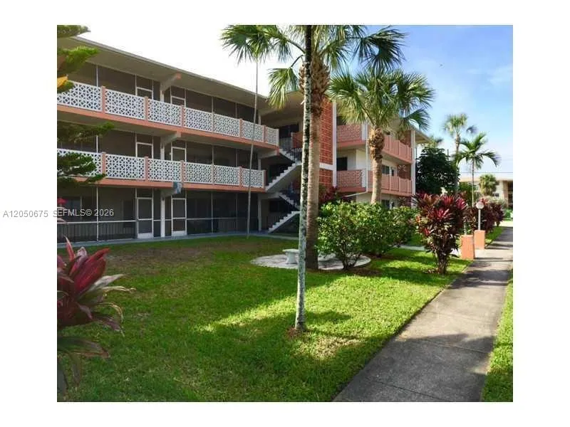 1430 NE 170th St #317 North Miami Beach, FL 33162