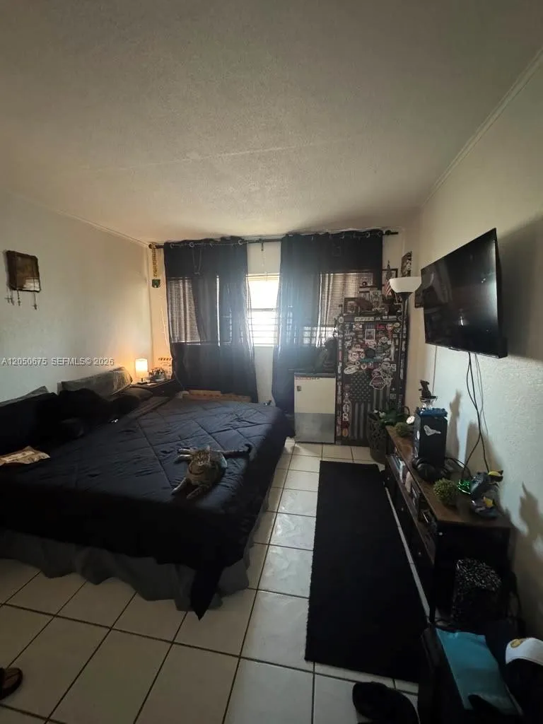 1430 NE 170th St #317 North Miami Beach, FL 33162