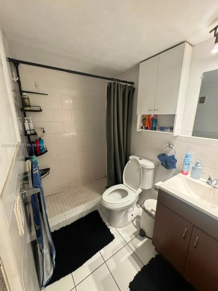 1430 NE 170th St #317 North Miami Beach, FL 33162