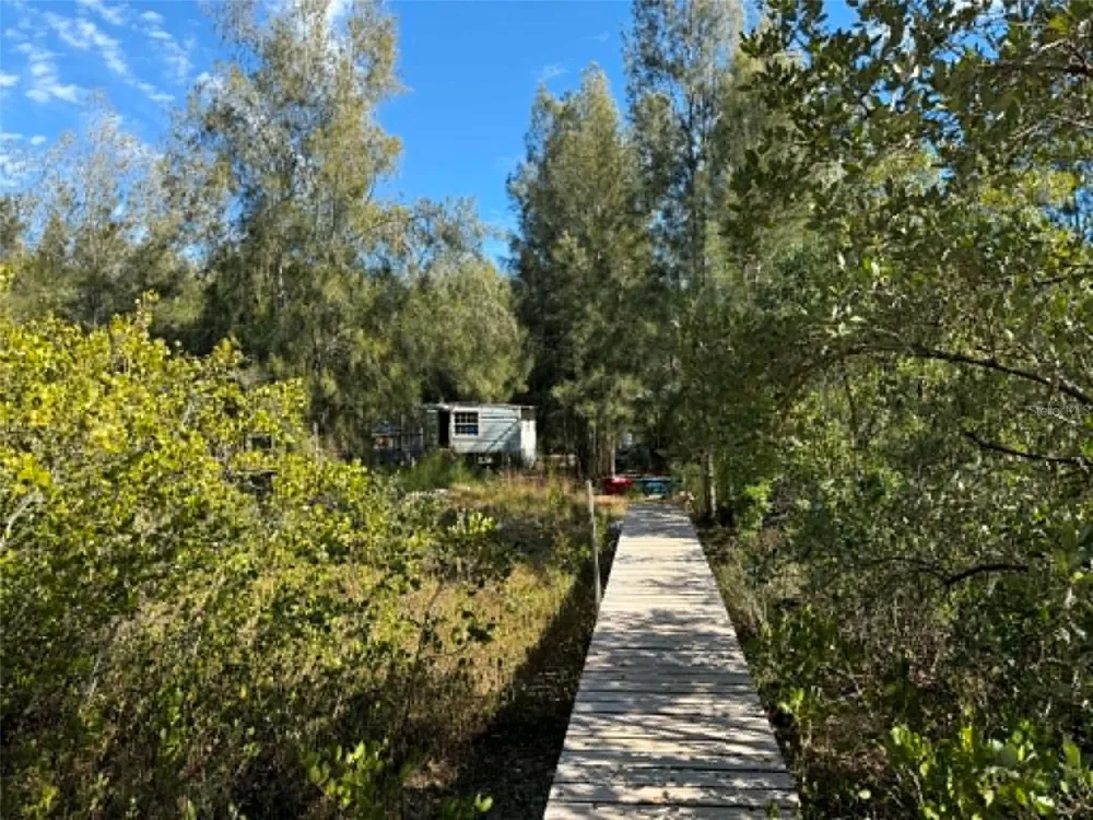 1348 S ESTUARY DRIVE Crystal River, FL 34429