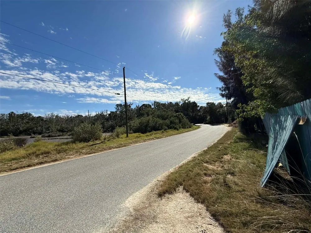 1348 S ESTUARY DRIVE Crystal River, FL 34429