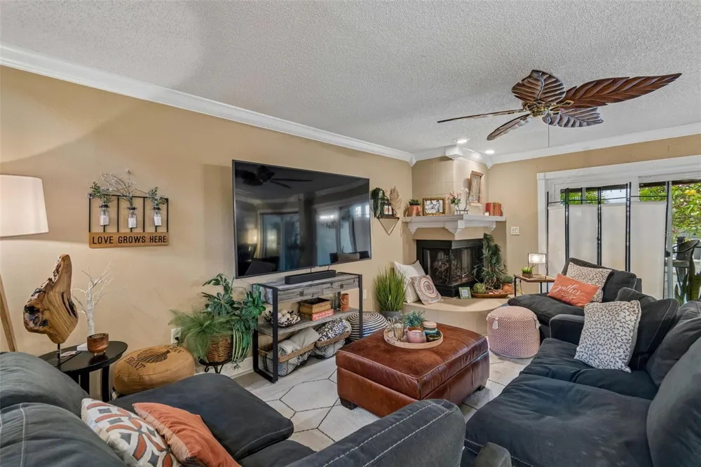 820 SYMPHONY ISLES BOULEVARD Apollo Beach, FL 33572