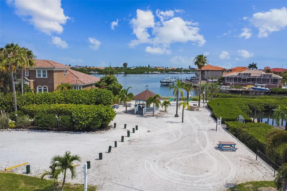 820 SYMPHONY ISLES BOULEVARD Apollo Beach, FL 33572