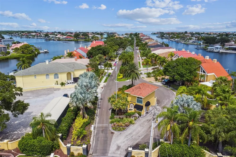 820 SYMPHONY ISLES BOULEVARD Apollo Beach, FL 33572