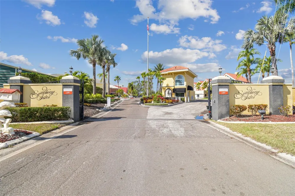 820 SYMPHONY ISLES BOULEVARD Apollo Beach, FL 33572