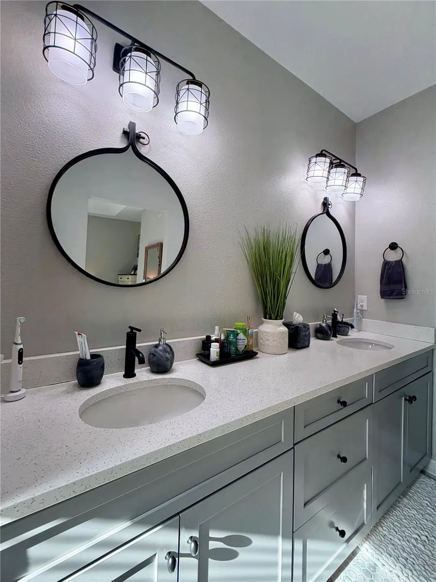 849 CALLISTA CAY LOOP Tarpon Springs, FL 34689