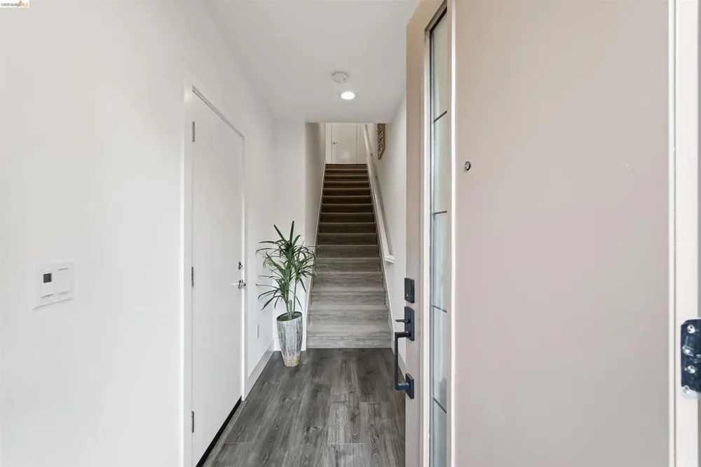 5808 El Dorado El Cerrito, CA 94530