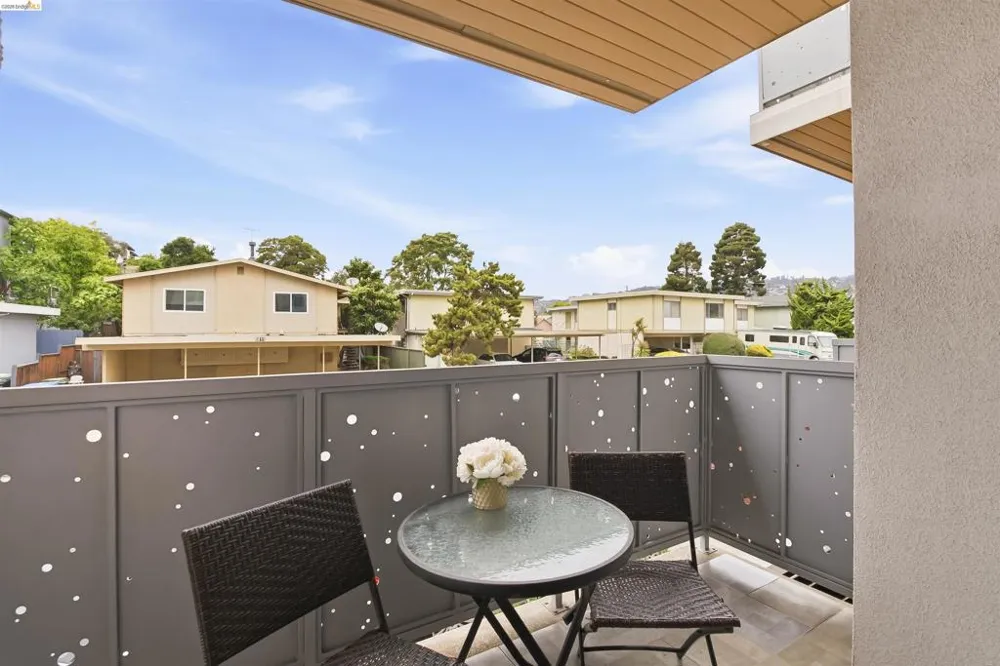5808 El Dorado El Cerrito, CA 94530