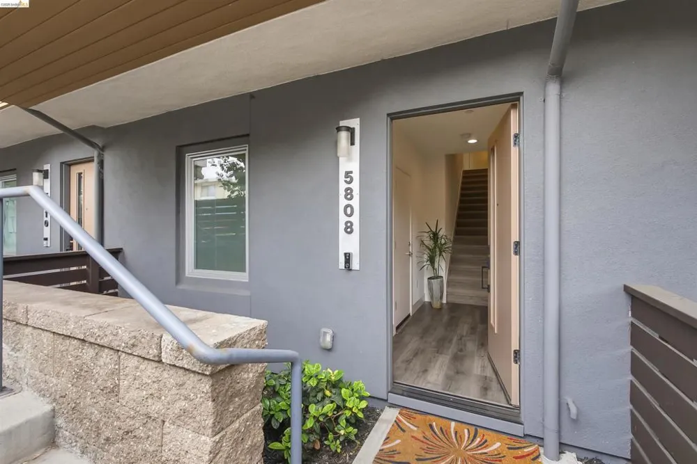 5808 El Dorado El Cerrito, CA 94530