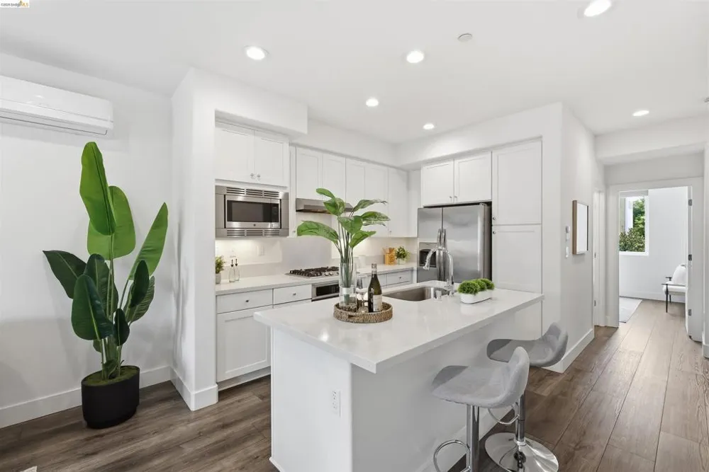 5808 El Dorado El Cerrito, CA 94530