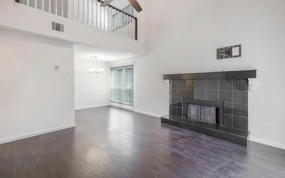 9323 Pagewood Lane Houston, TX 77063