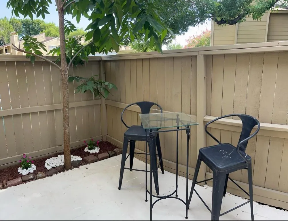 9323 Pagewood Lane Houston, TX 77063