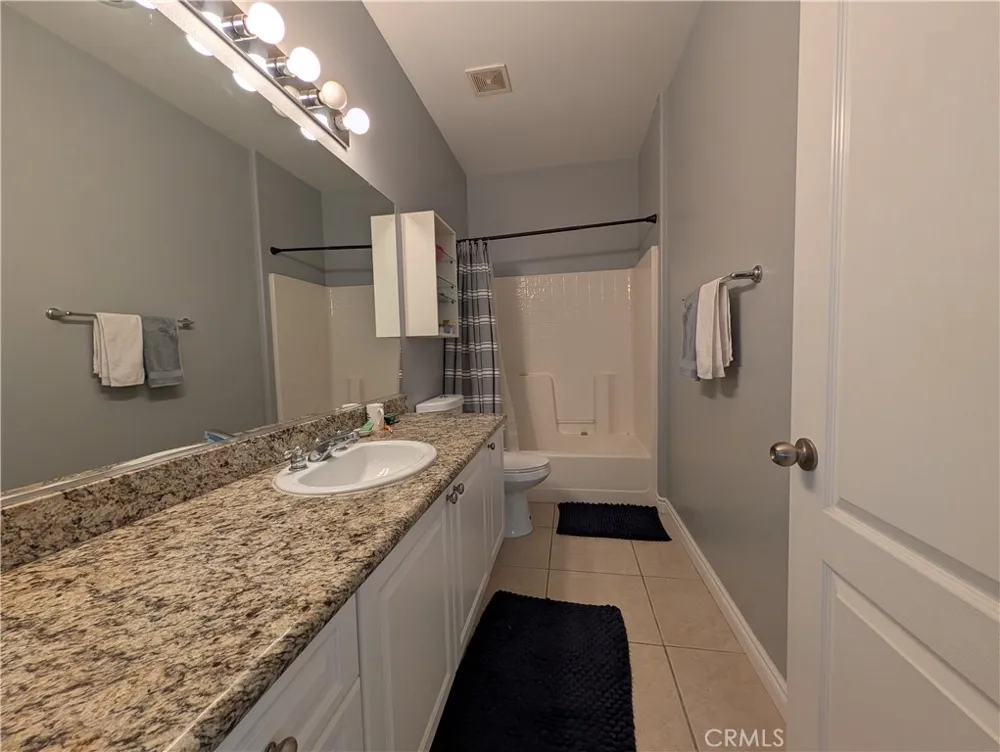 1390 260th Harbor City, CA 90710
