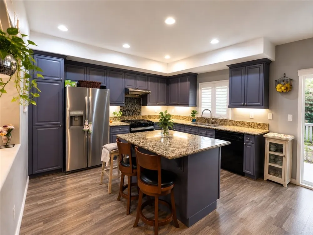 1390 260th Harbor City, CA 90710