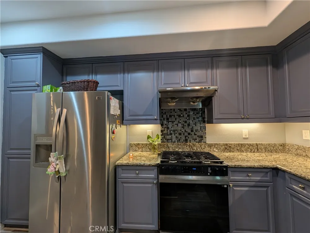 1390 260th Harbor City, CA 90710