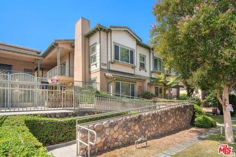 1128 W Duarte Road #A