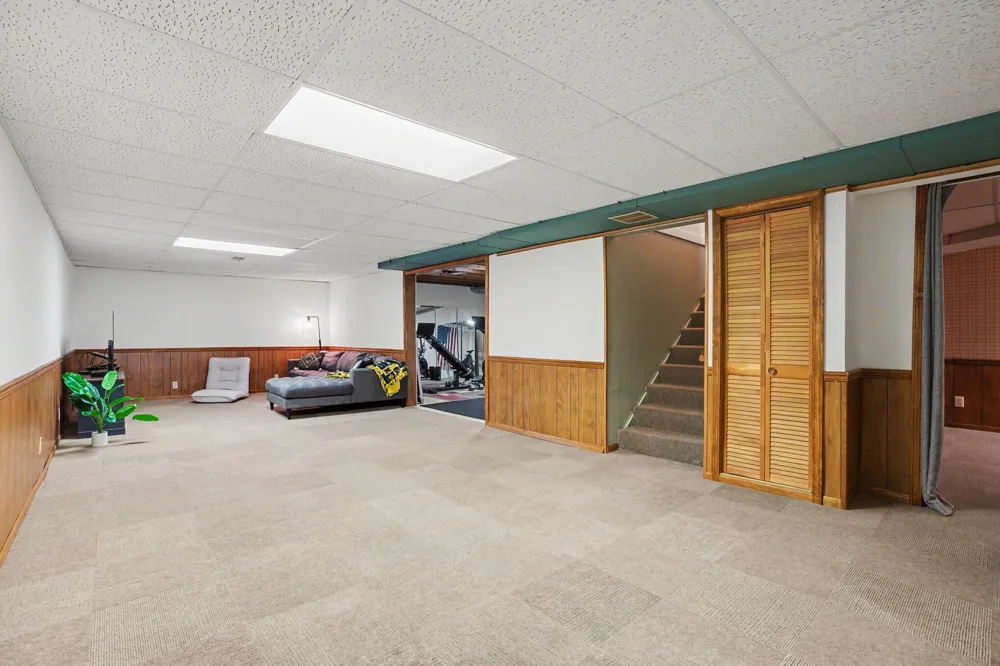 123 Bennett Avenue Hartford City, MI 49057
