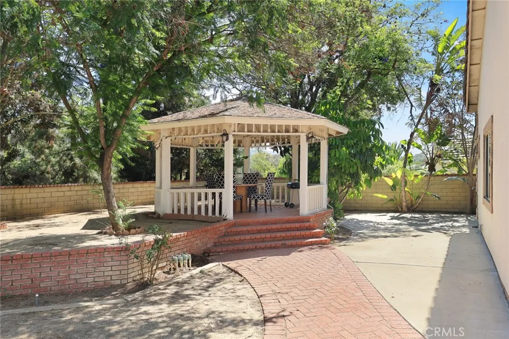 19742 Castlebar Drive Rowland Heights, CA 91748