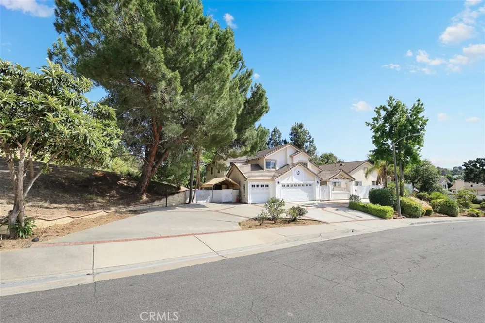 19742 Castlebar Drive Rowland Heights, CA 91748