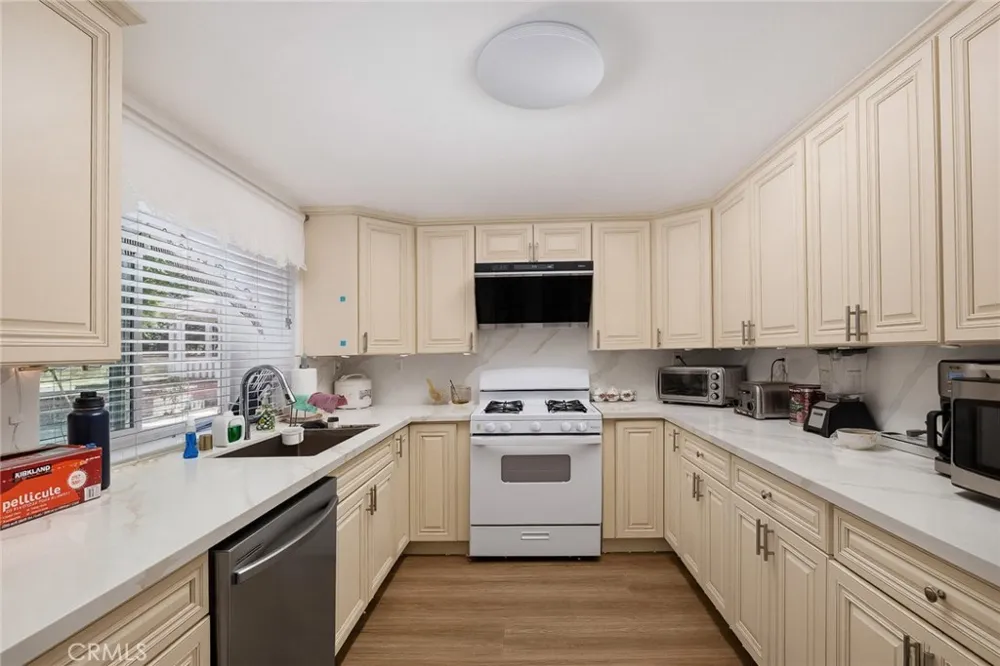 19742 Castlebar Drive Rowland Heights, CA 91748