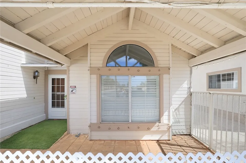 19742 Castlebar Drive Rowland Heights, CA 91748