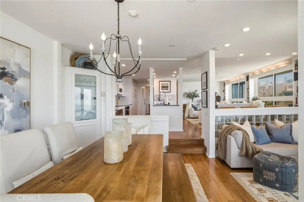 575 Esplanade #207 Redondo Beach, CA 90277