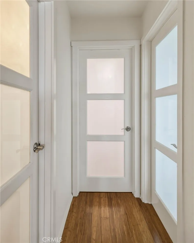 575 Esplanade #207 Redondo Beach, CA 90277