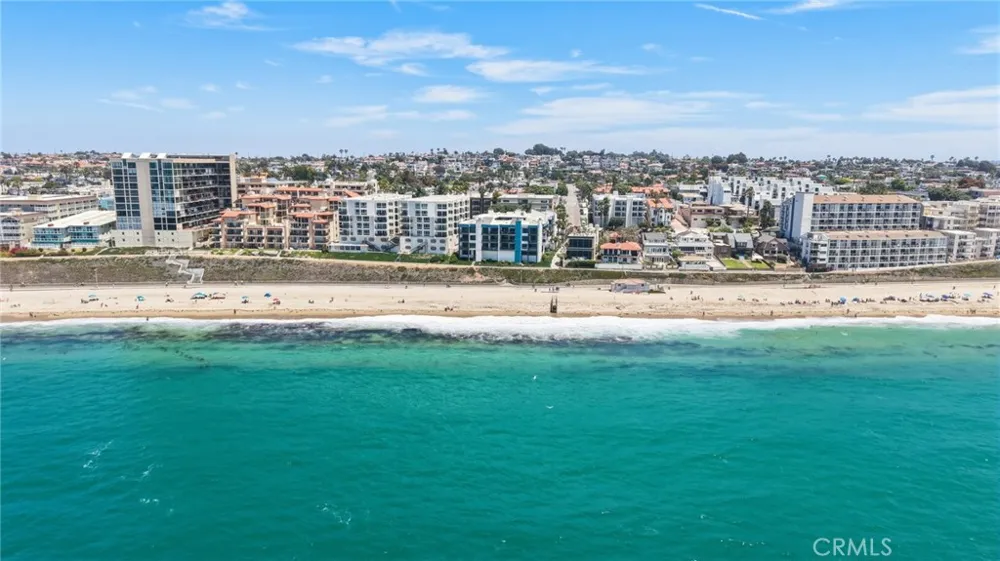 575 Esplanade #207 Redondo Beach, CA 90277