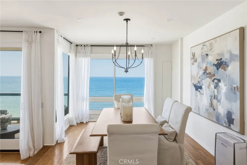575 Esplanade #207 Redondo Beach, CA 90277