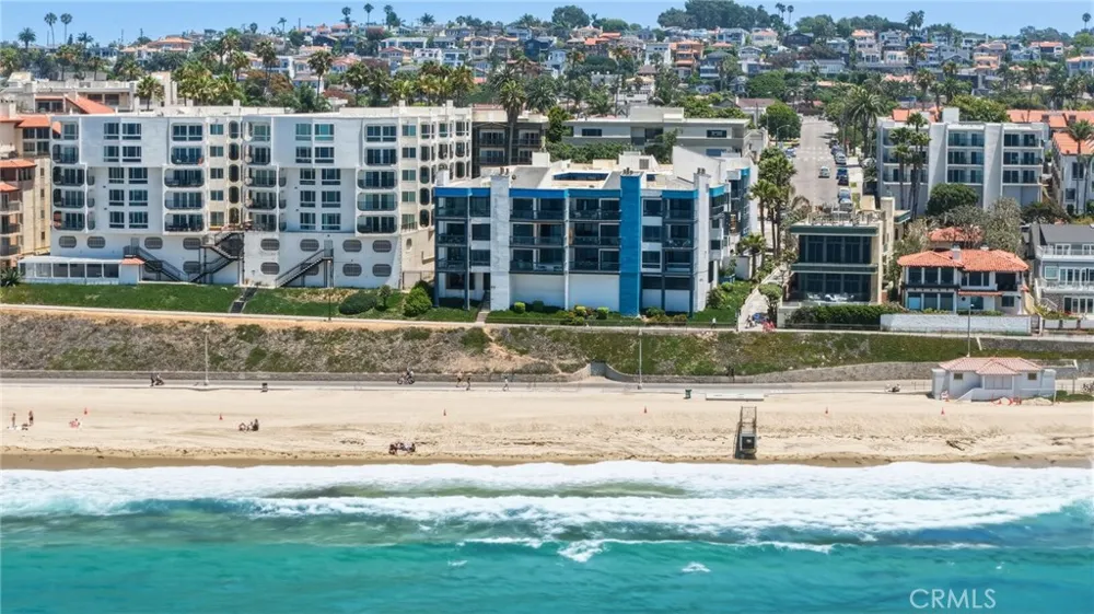 575 Esplanade #207 Redondo Beach, CA 90277